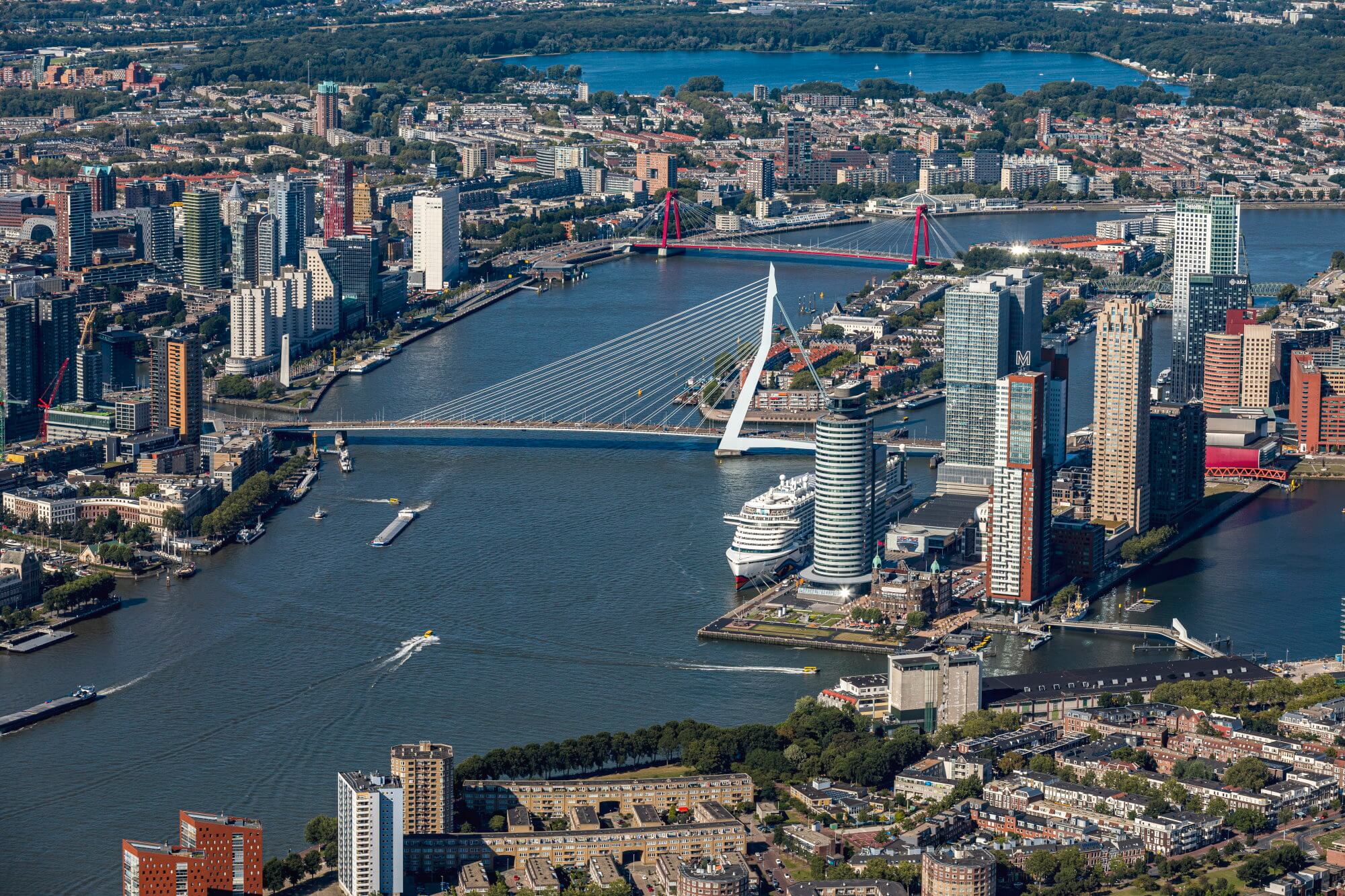 Swisscom DevOps Center sets up office in Rotterdam - Rotterdam Partners